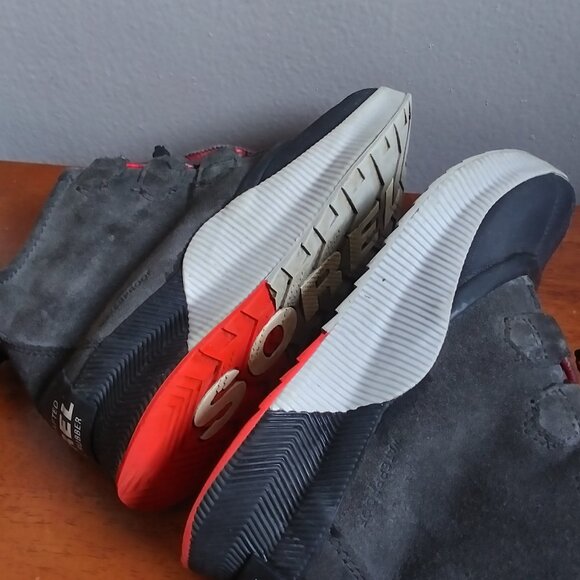 SOREL OUT  N ABOUT Winter Boot Boys/Girls sz 4 Gray Suede - Picture 5 of 11